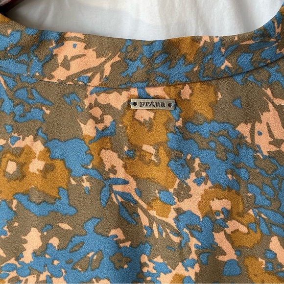 Prana Long Sleeved String Neck Tie Top - Picture 5 of 9